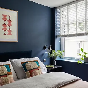 Pontcanna By Black Door Apartment